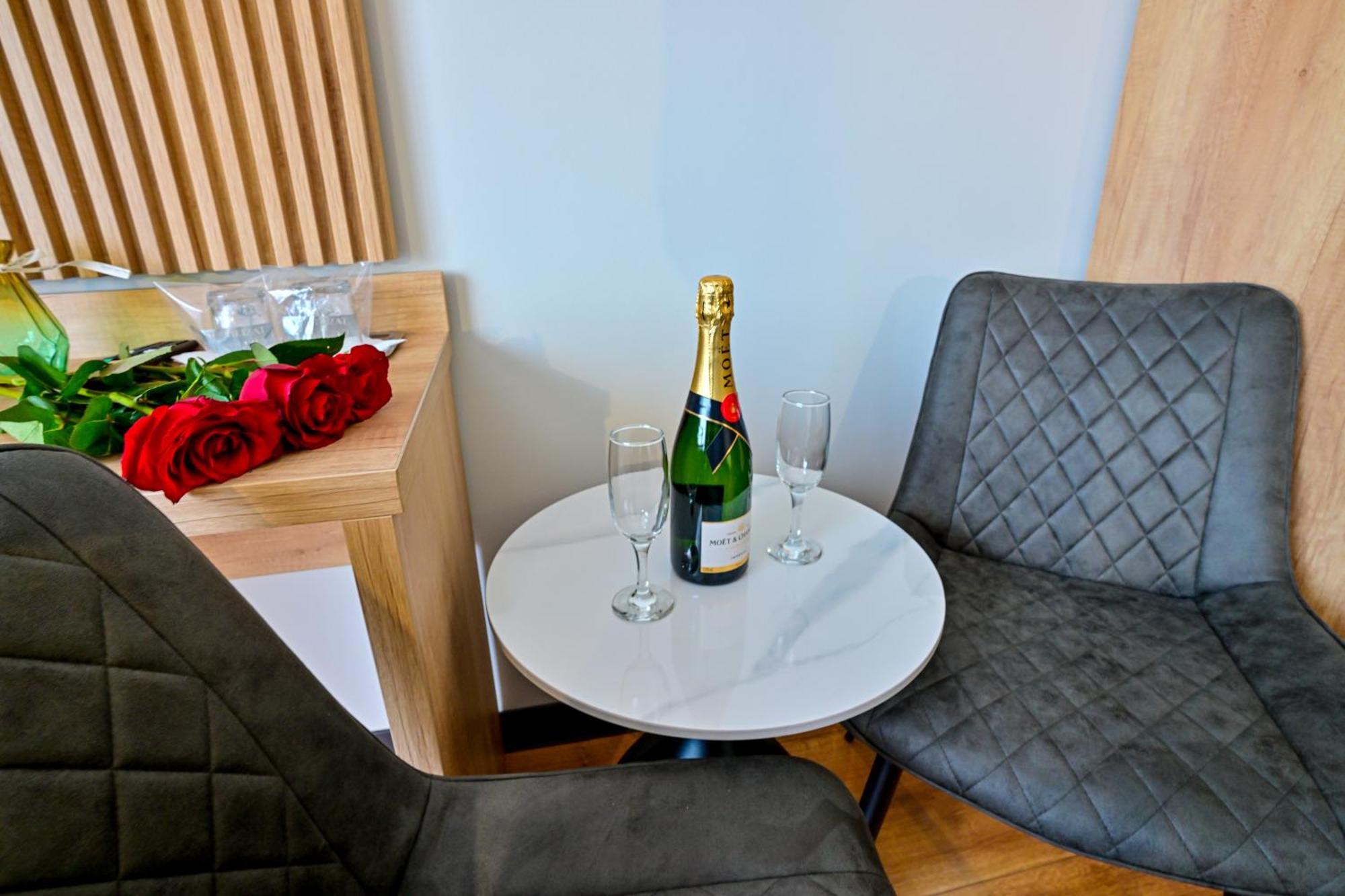 Hotel Class Hermannstadt Ngoại thất bức ảnh