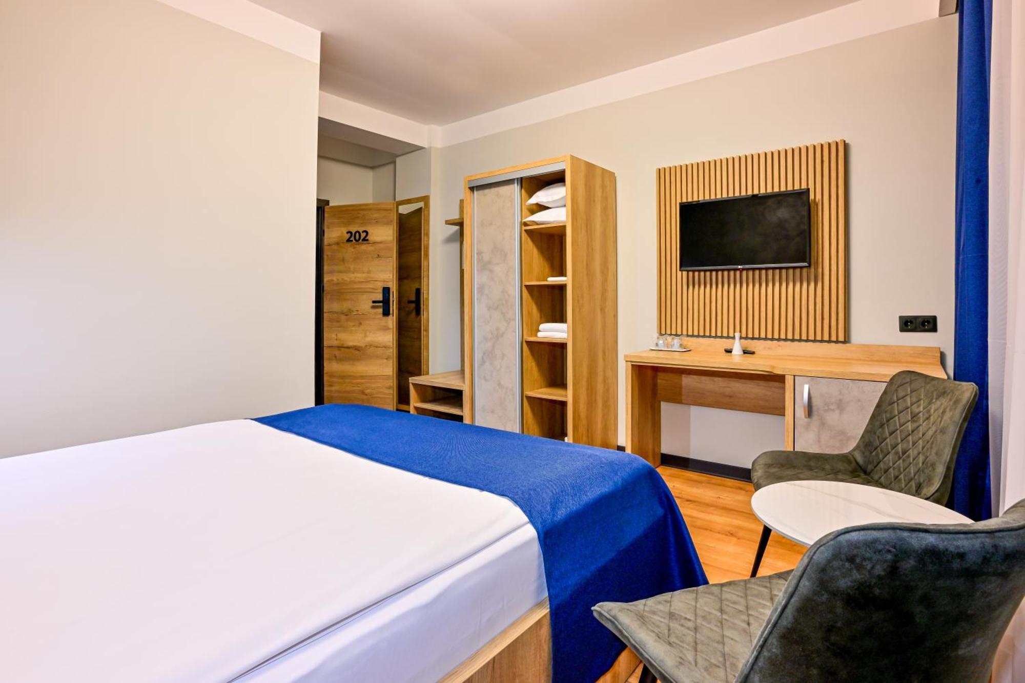 Hotel Class Hermannstadt Ngoại thất bức ảnh