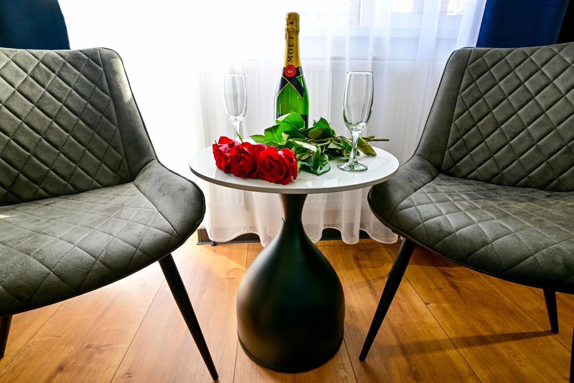 Hotel Class Hermannstadt Ngoại thất bức ảnh